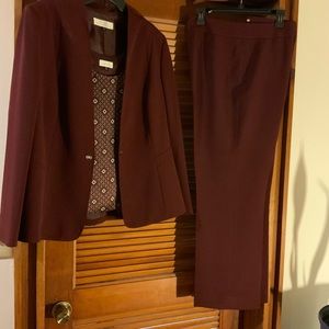 Beautiful Maroon pantsuit